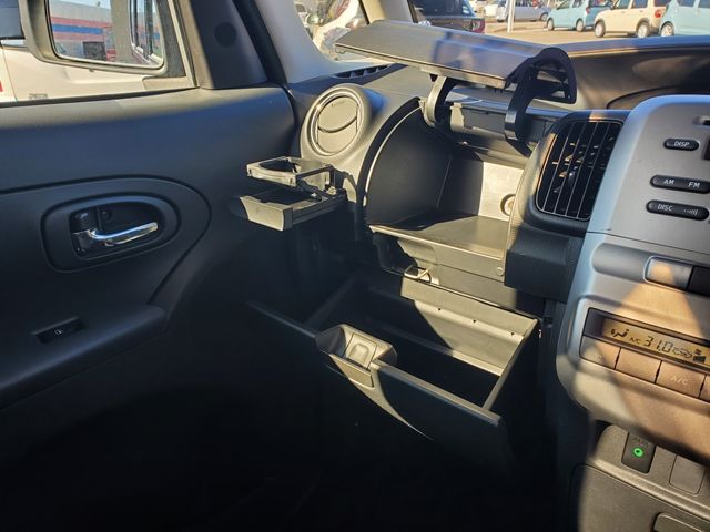 DAIHATSU TANTO 2013 Image 31