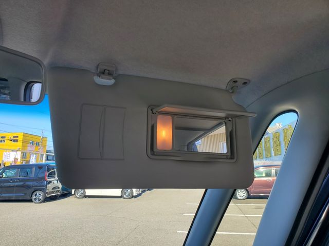 DAIHATSU TANTO 2013 Image 31