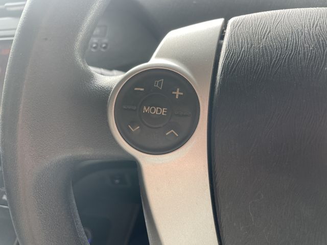 TOYOTA PRIUS 2010 Image 31