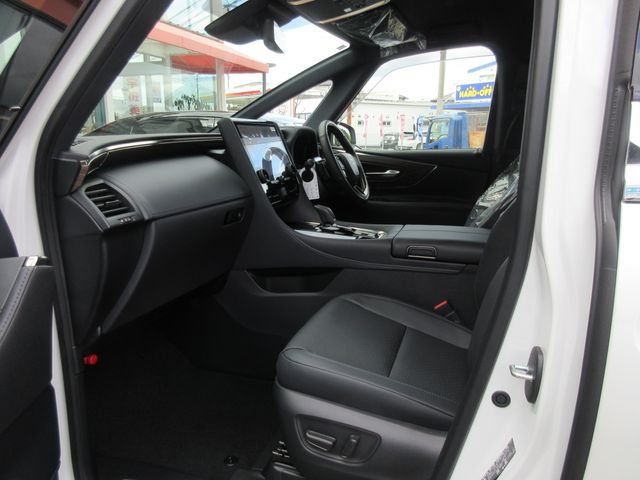 TOYOTA VELLFIRE  HYBRID 2025 Image 31