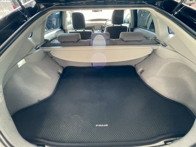 TOYOTA PRIUS 2010 Image 31