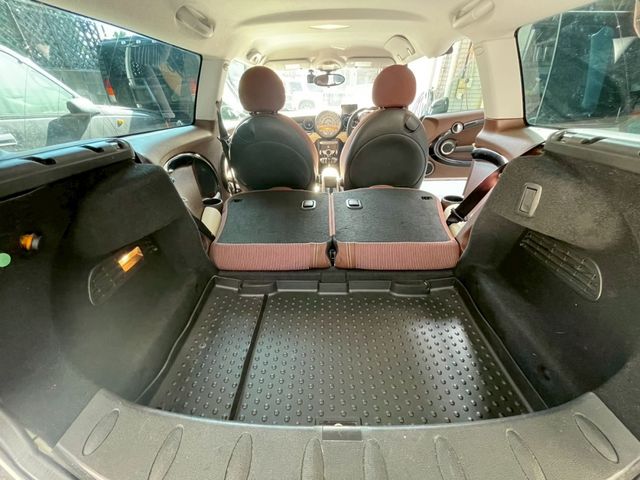 BMW MINI COOPER CLUB 2009 Image 31