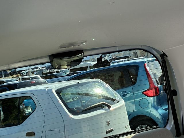 HONDA N BOX 2020 Image 31