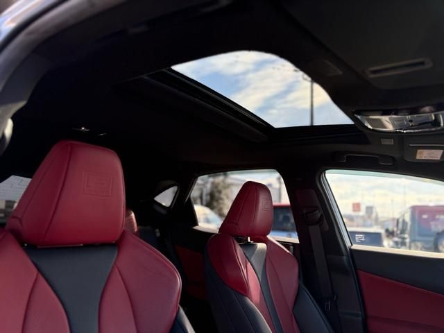 TOYOTA LEXUS NX450H+ AWD 2023 Image 31