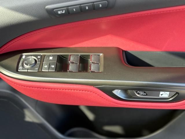 TOYOTA LEXUS NX450H+ AWD 2023 Image 31