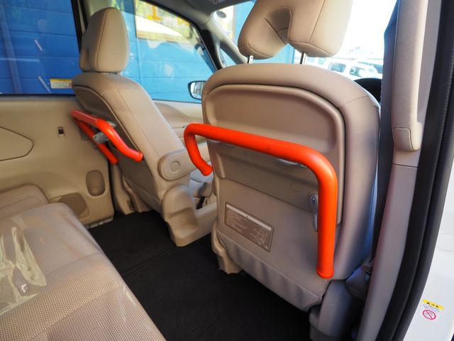 NISSAN SERENA  WG 2018 Image 31