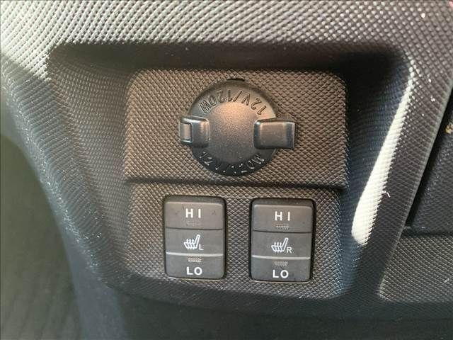 TOYOTA ESTIMA  4WD 2016 Image 31