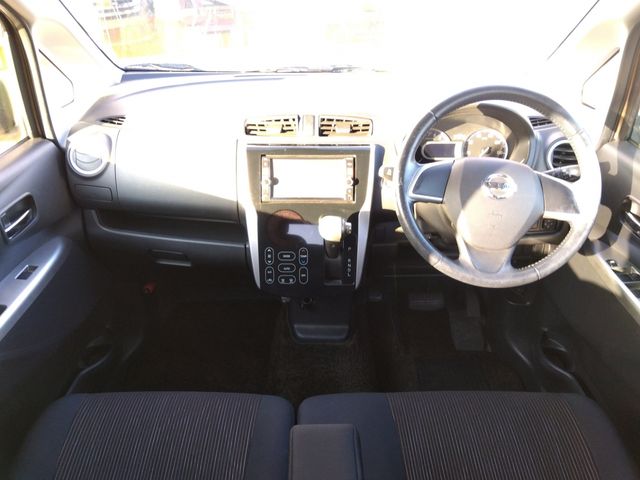 NISSAN DAYZ 2015 Image 31