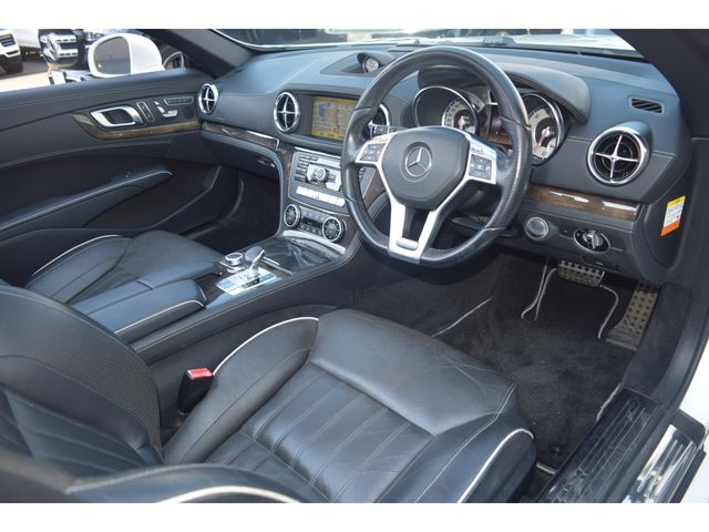 MERCEDES BENZ SL CLA 2012 Image 31
