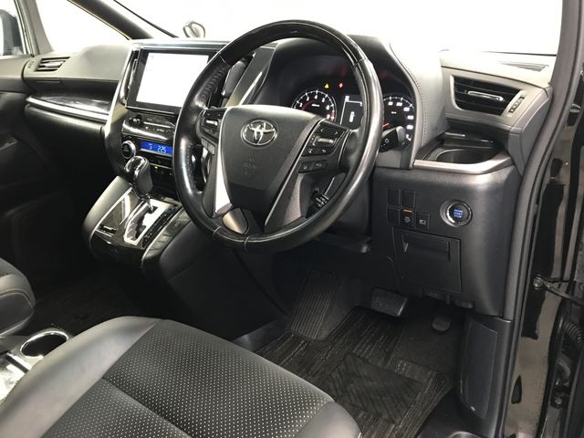 TOYOTA ALPHARD 2020 Image 31