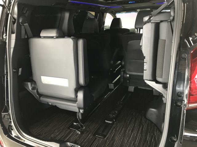 TOYOTA ALPHARD 2020 Image 31