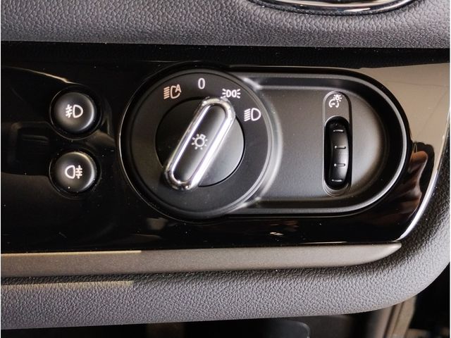 BMW MINI COOPER D CROSSO 2021 Image 31