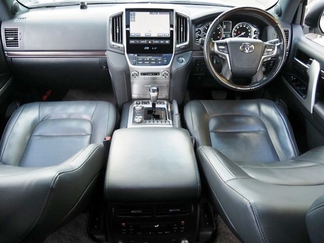 TOYOTA LANDCRUISER WAGON 2020 Image 31