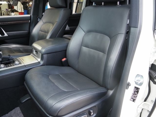 TOYOTA LANDCRUISER WAGON 2020 Image 31