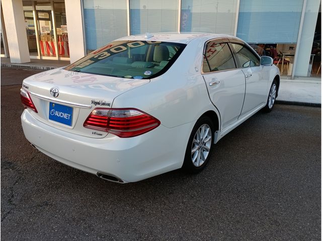 TOYOTA CROWN SEDAN 4WD 2010 Image 31