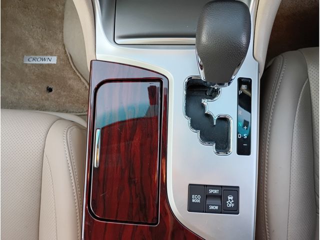 TOYOTA CROWN SEDAN 4WD 2010 Image 31