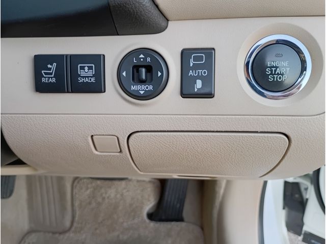 TOYOTA CROWN SEDAN 4WD 2010 Image 31