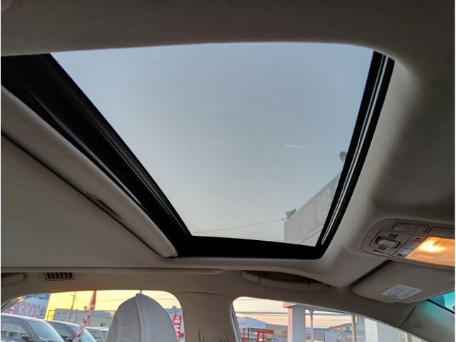 TOYOTA CROWN SEDAN 4WD 2010 Image 31