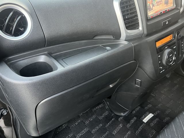 SUZUKI SPACIA 2017 Image 31