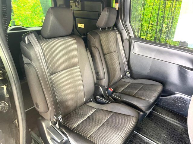 TOYOTA VOXY 2019 Image 31