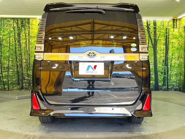 TOYOTA VOXY 2019 Image 31