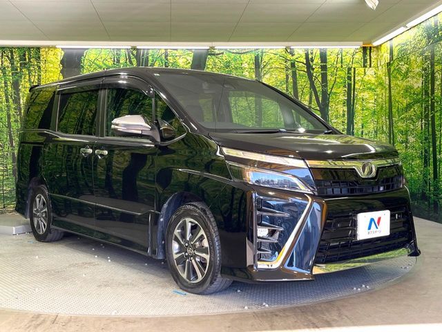 TOYOTA VOXY 2019 Image 31