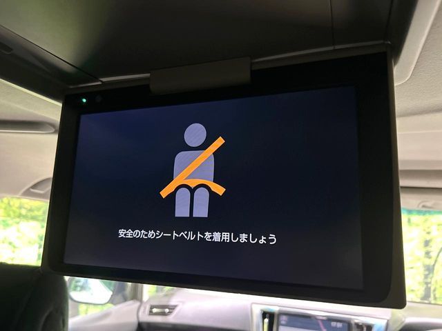 TOYOTA VELLFIRE 2018 Image 31