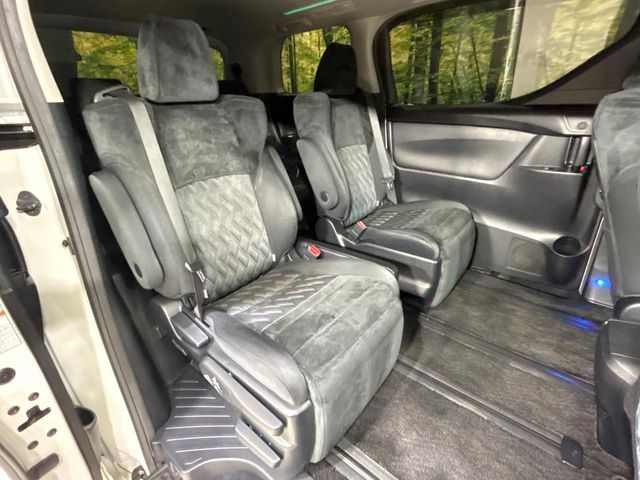 TOYOTA VELLFIRE 2018 Image 31