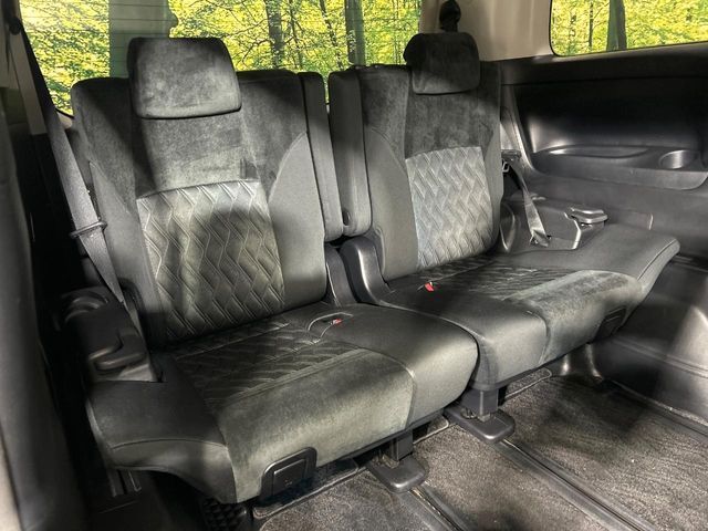 TOYOTA VELLFIRE 2018 Image 31