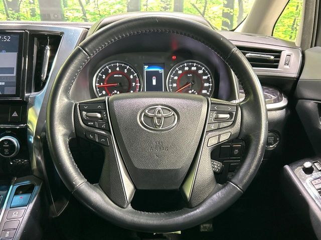 TOYOTA VELLFIRE 2018 Image 31