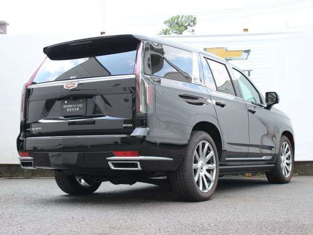 CADILLAC ESCALADE 2022 Image 31