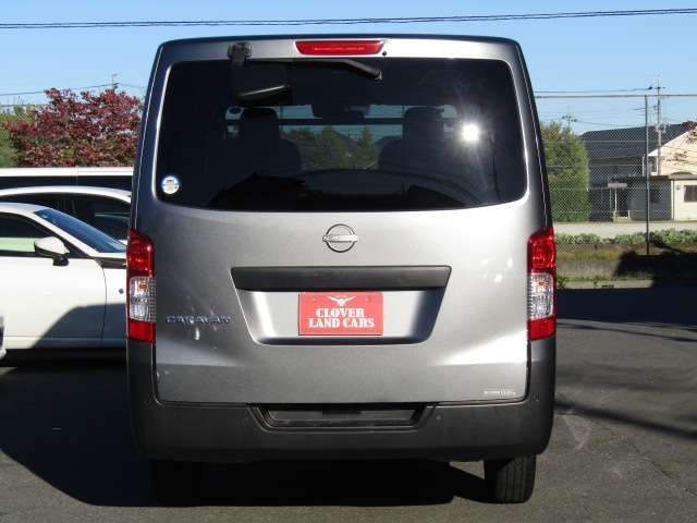 NISSAN NV350 CARAVAN 1.2T 2021 Image 31