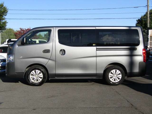 NISSAN NV350 CARAVAN 1.2T 2021 Image 31