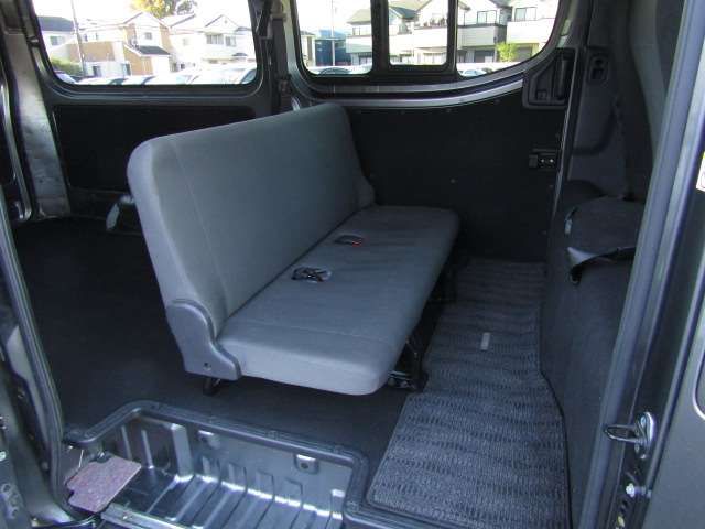 NISSAN NV350 CARAVAN 1.2T 2021 Image 31