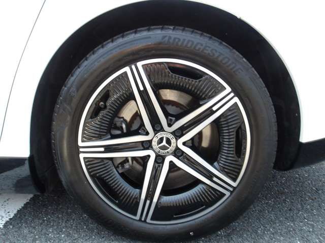 MERCEDES BENZ EQE 2023 Image 31