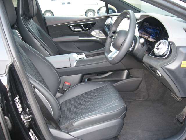 MERCEDES BENZ EQS 2023 Image 31