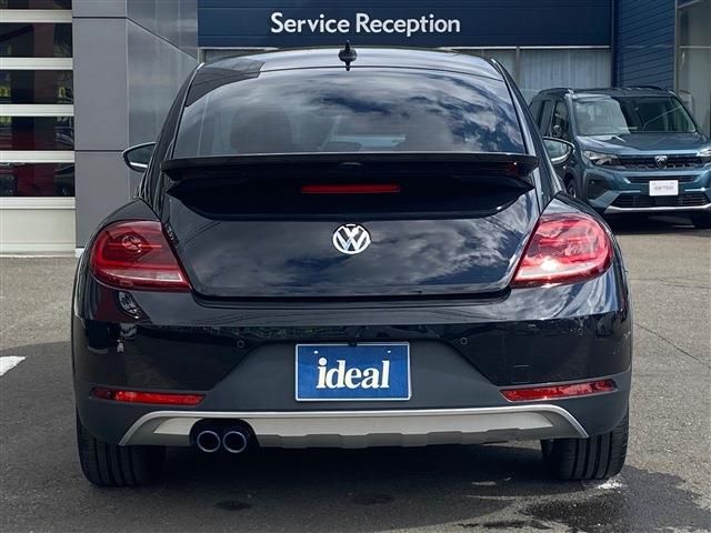 VOLKSWAGEN THE BEETL 2017 Image 31