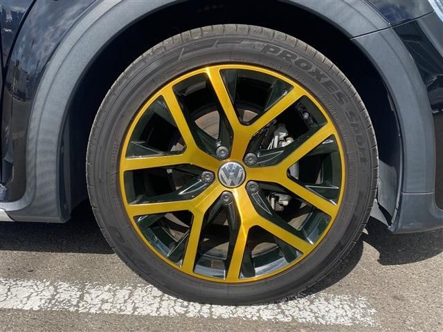 VOLKSWAGEN THE BEETL 2017 Image 31