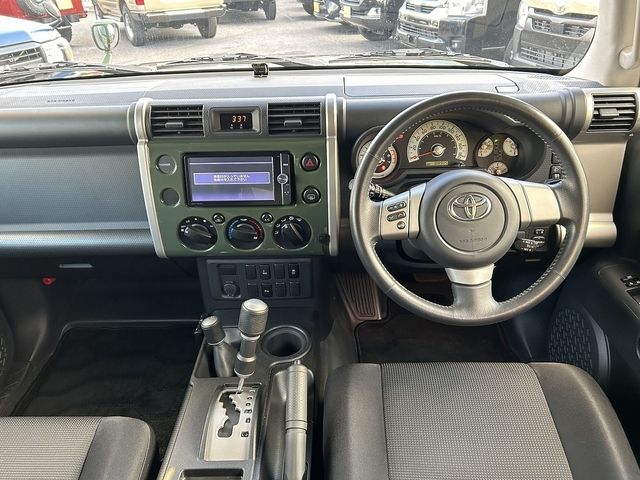 TOYOTA FJ CRUISER 4WD 2013 Image 31