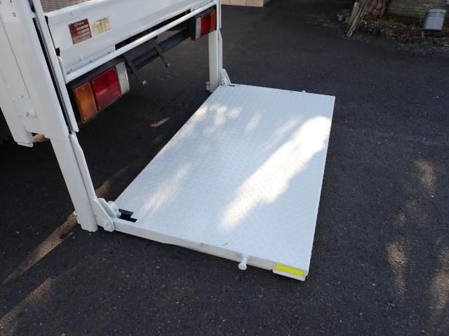 ISUZU ELF 2015 Image 31