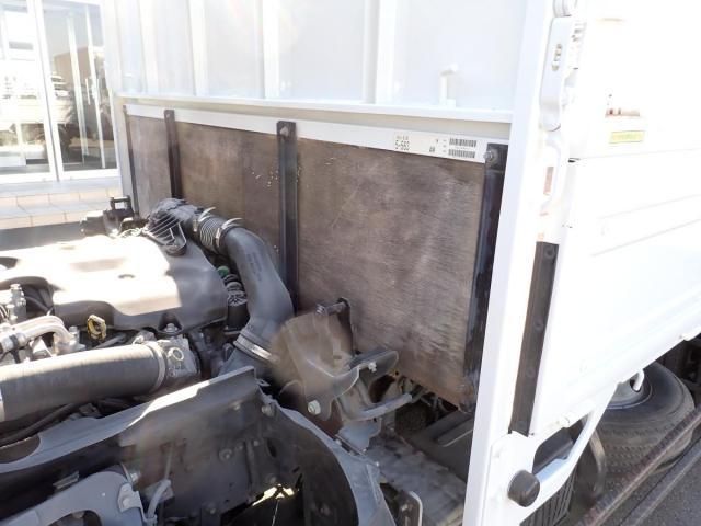 ISUZU ELF 2015 Image 31