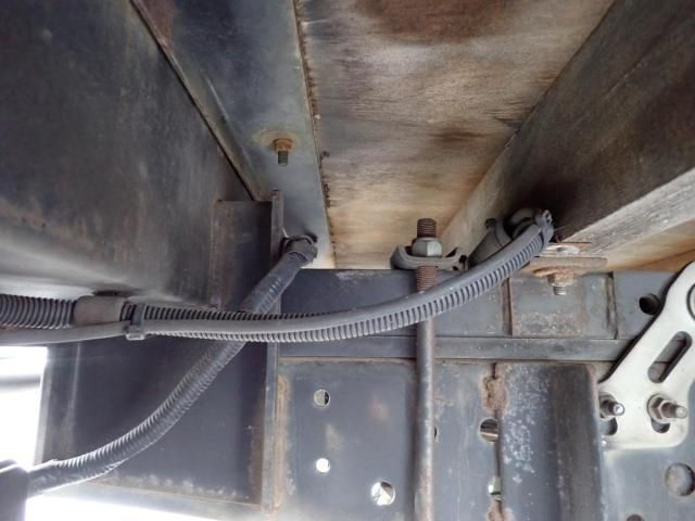 ISUZU ELF 2015 Image 31