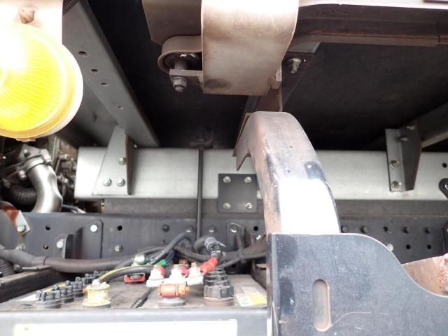 MITSUBISHI CANTER 2016 Image 31