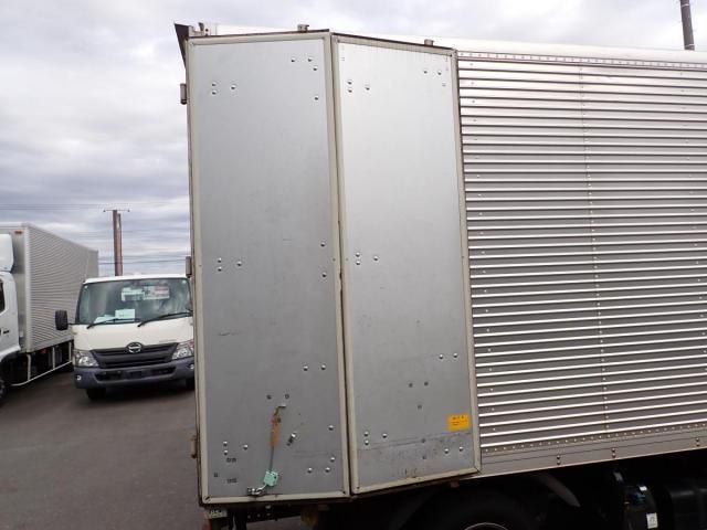 MITSUBISHI CANTER 2016 Image 31