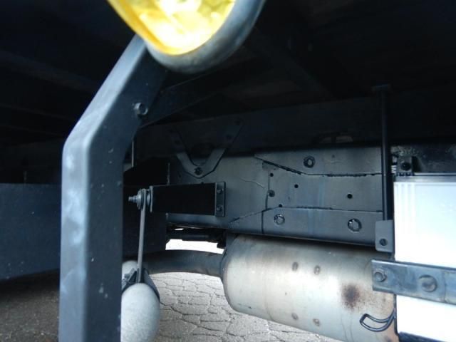 ISUZU FORWARD 2005 Image 31