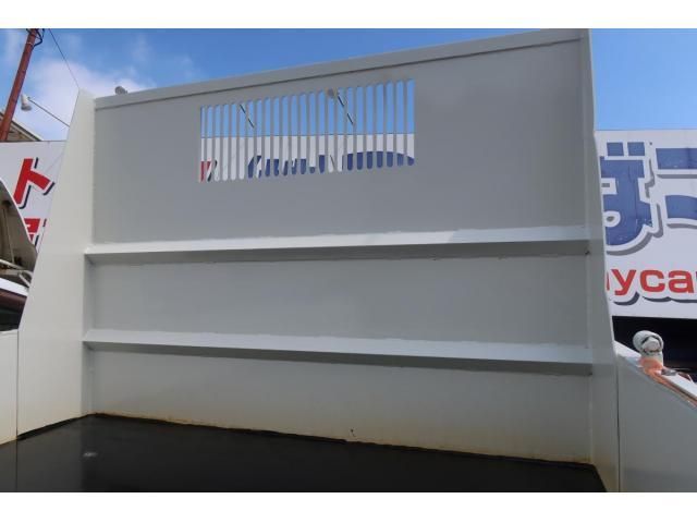 HINO DUTRO 2017 Image 31