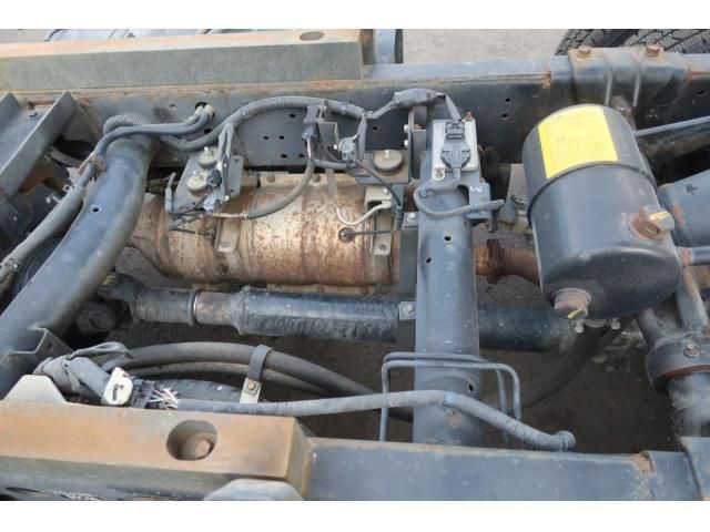 HINO DUTRO 2017 Image 31