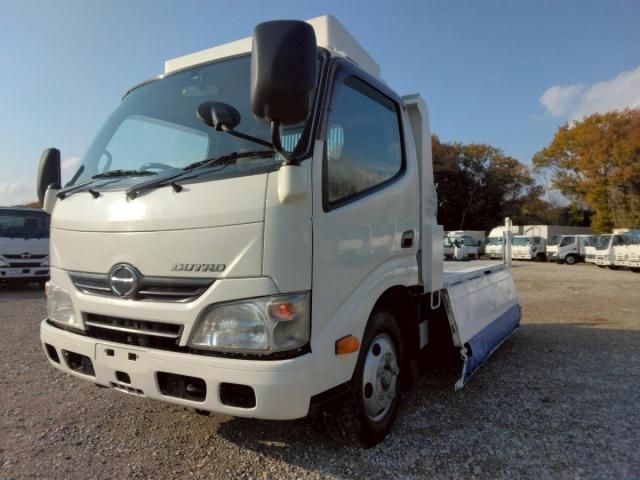HINO DUTRO 2015 Image 31