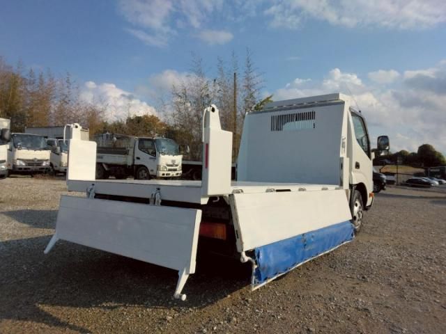 HINO DUTRO 2015 Image 31