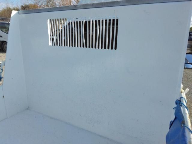 HINO DUTRO 2015 Image 31